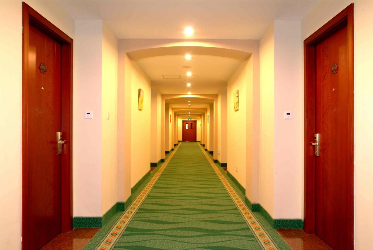 Changping Greentree Inn Beijing Hotel Lin Cui Road Business Hotel מראה חיצוני תמונה